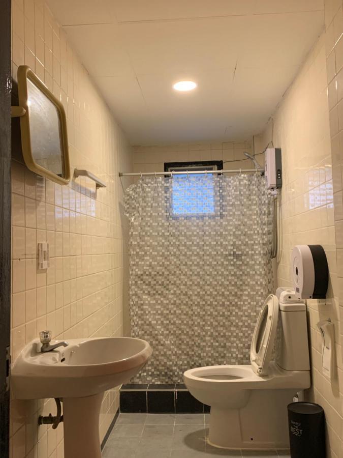 Revolution Hostel צ'יאנג מאי מראה חיצוני תמונה